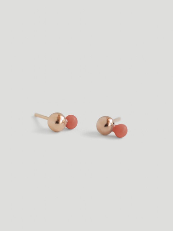 Otto Ear Studs with Coral Enamel in Rose Gold