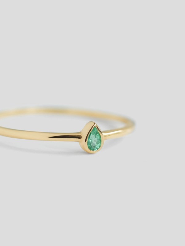 Teardrop Ring - Emerald in 14k Gold