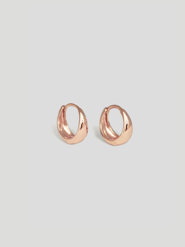 Accent Ear Huggers in Rose Gold