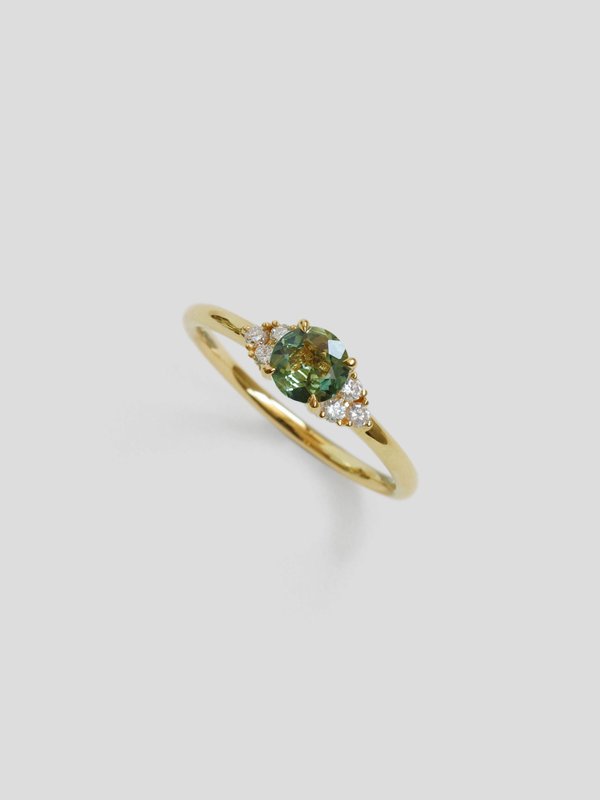One-of-a-kind Companion Ring - Green Sapphire in 18k Gold