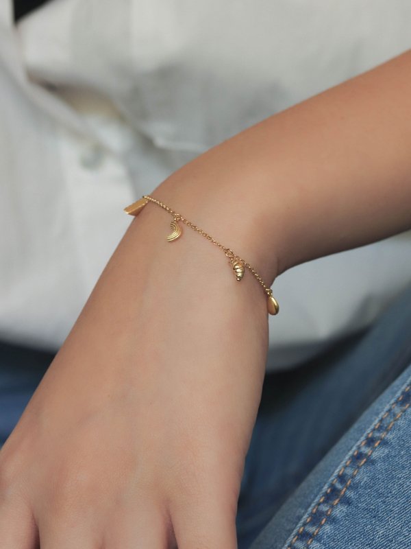 Foodie Bracelet in Champagne Gold