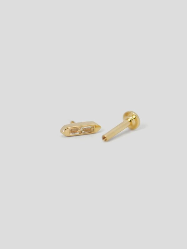 Shield Threaded Labret Earring - White Sapphire in 14k Gold (Single)