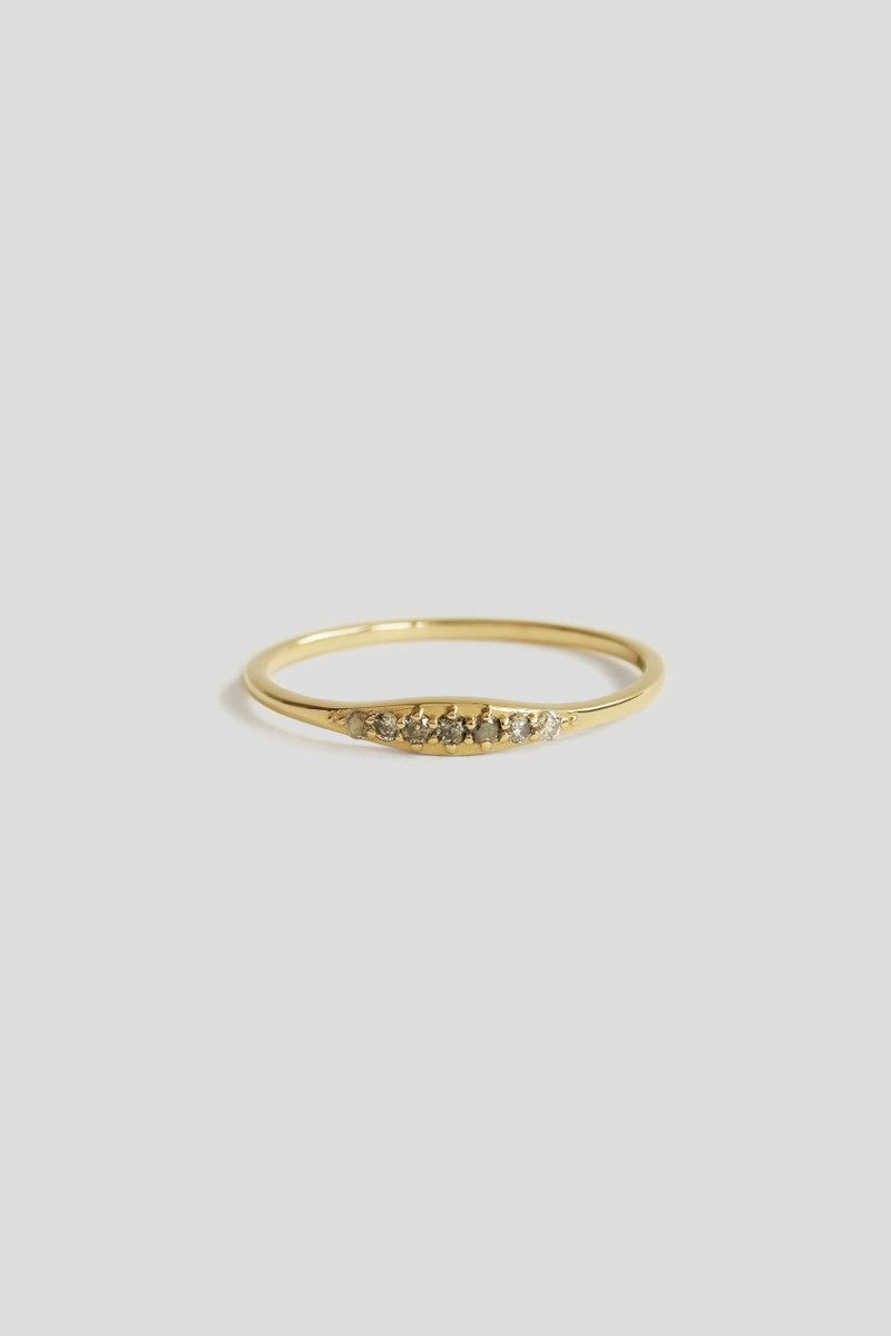 Ostrea Gold Ring with White Round Pearl & Diamond