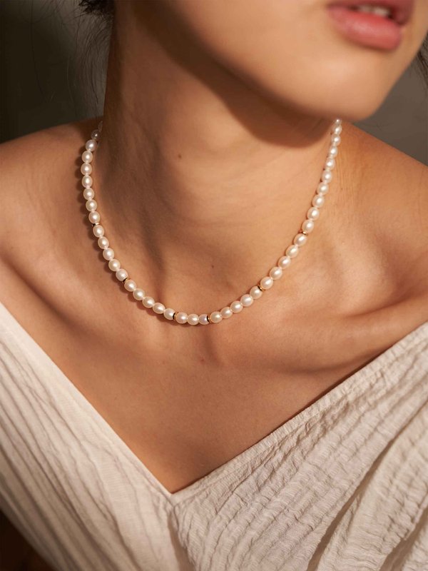 Tyan Necklace - Freshwater Pearl In Champagne Gold 