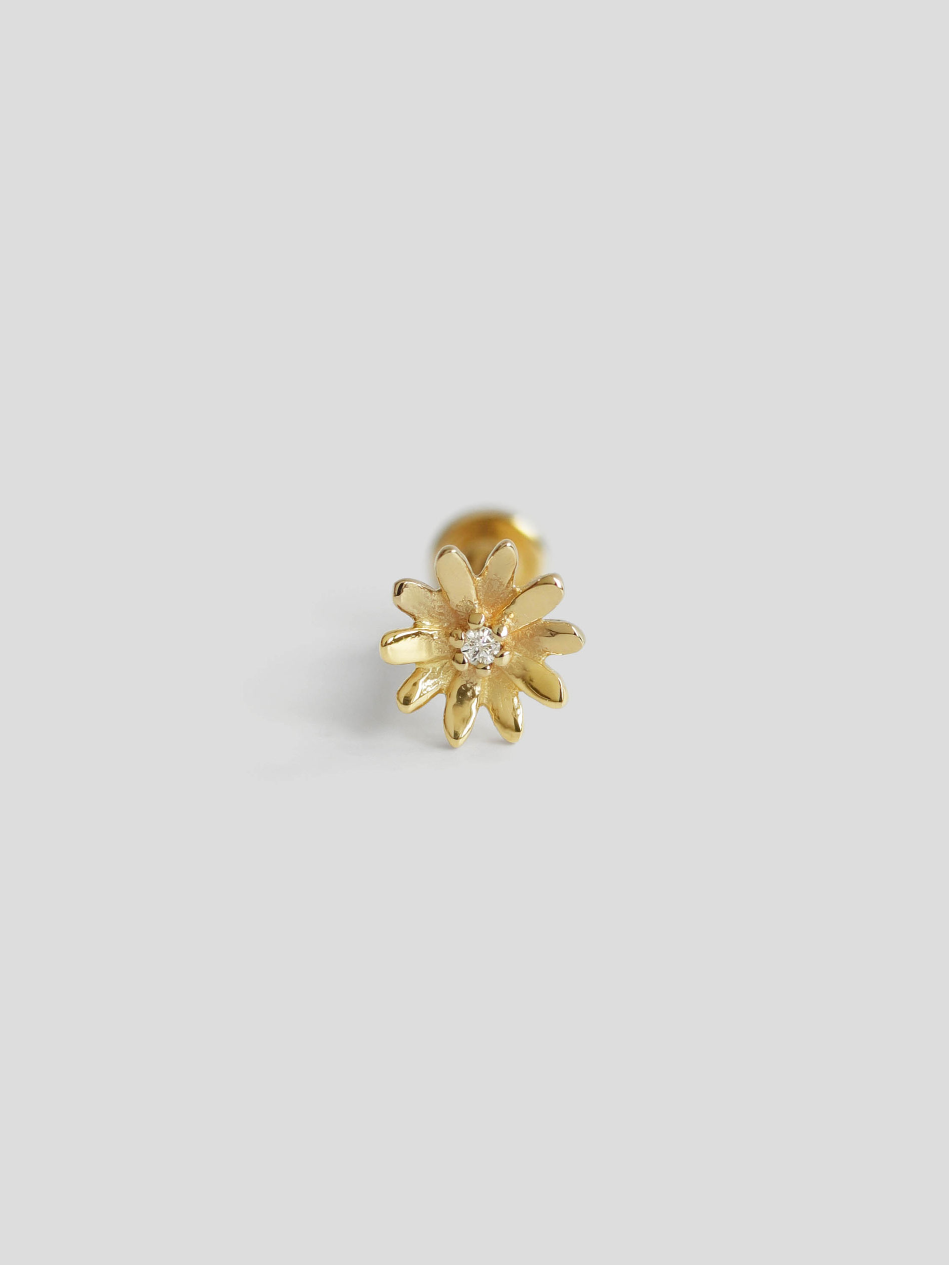 Sunflower Threaded Labret Earring - Diamonds in 14k Gold (Single ...