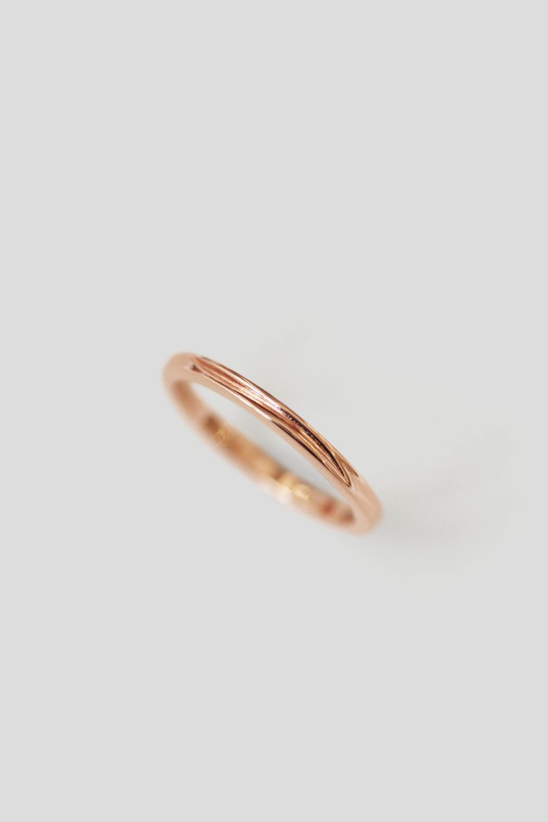 Line Gold Ring