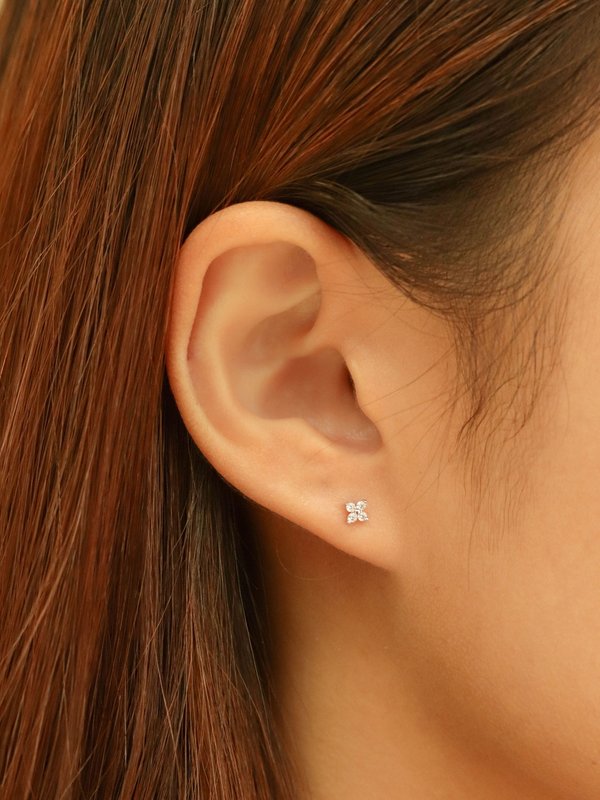 Floret Ear Studs - White Topaz in Silver 