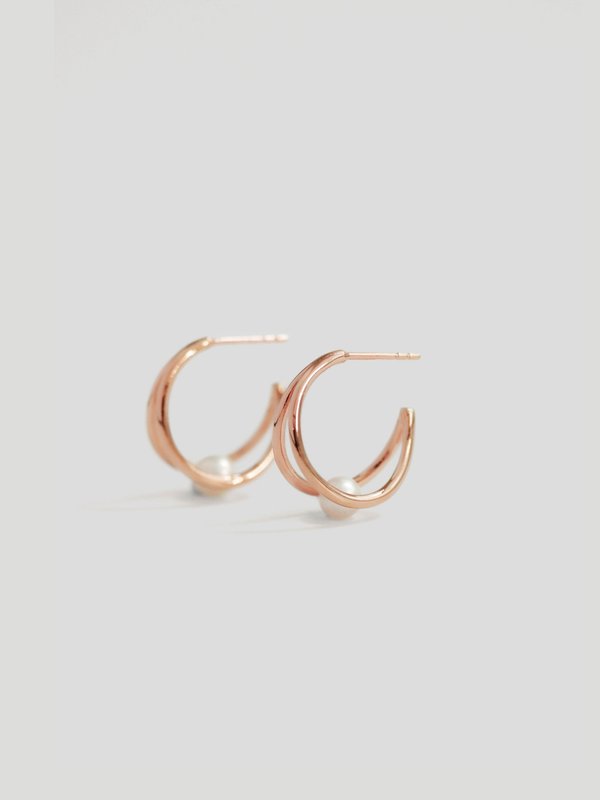 Strange x Curious - Elegance Hoops - Freshwater Pearl in Rose Gold