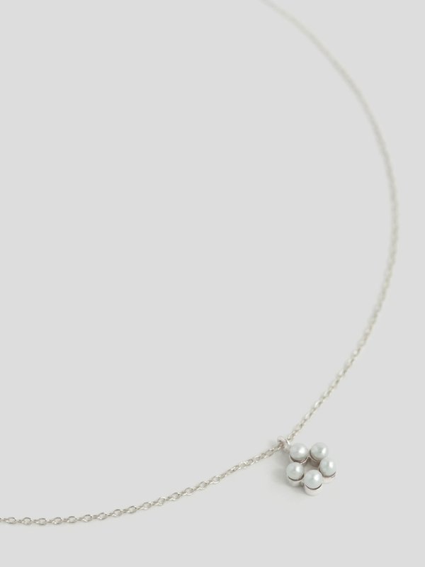 Strange x Curious - Venus Necklace - Freshwater Pearl in Silver