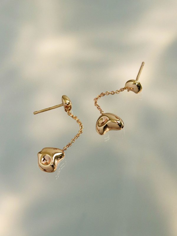 Strange x Curious 2024 - Flux Earrings in Champagne Gold