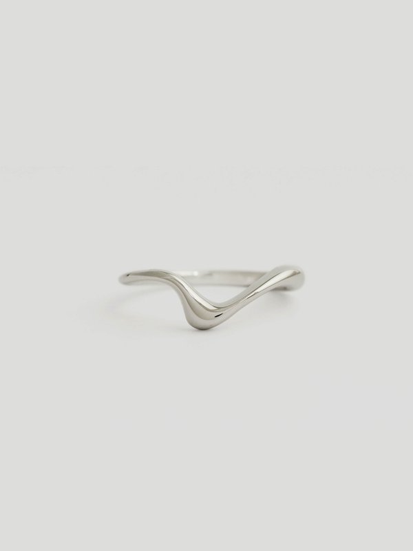 Strange x Curious 2024 - Seine Ring in Silver