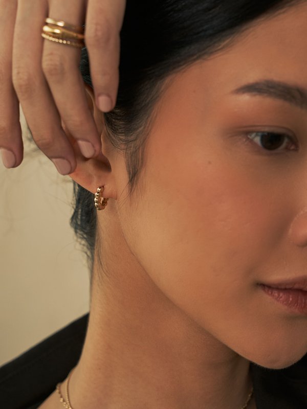 Lula Ear Huggers in Champagne Gold