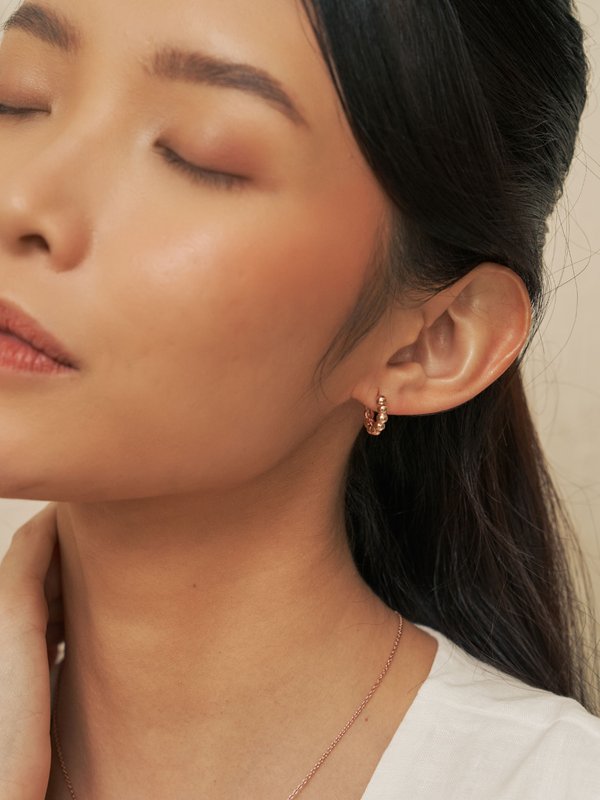 Lula Ear Huggers in Rose Gold