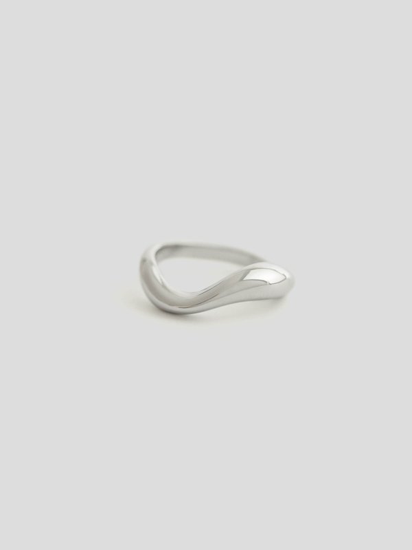 Pulse Ring in Silver