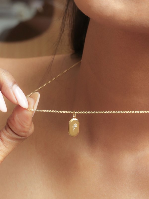 Sire Necklace (Petite) in Champagne Gold - Birth Flower