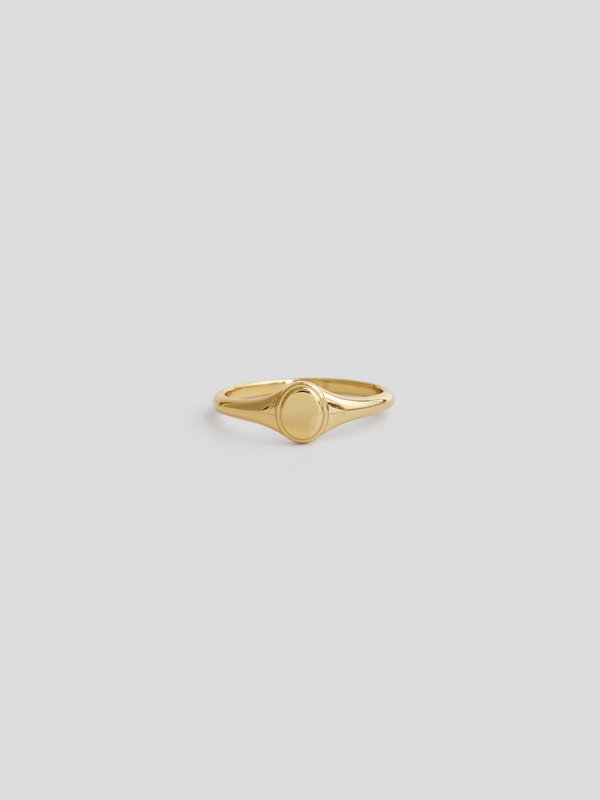 Manor Ring (Small) in Champagne Gold