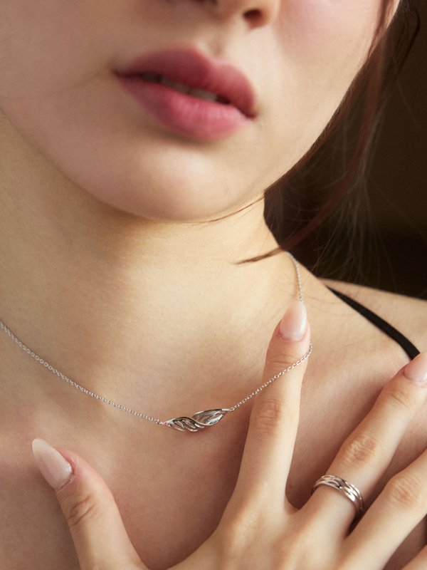 National Gallery Singapore x Curious Creatures - Jean Necklace in Silver