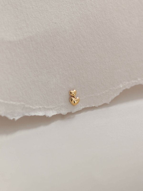 Tender Threaded Labret Earring in 14k Gold (Single)