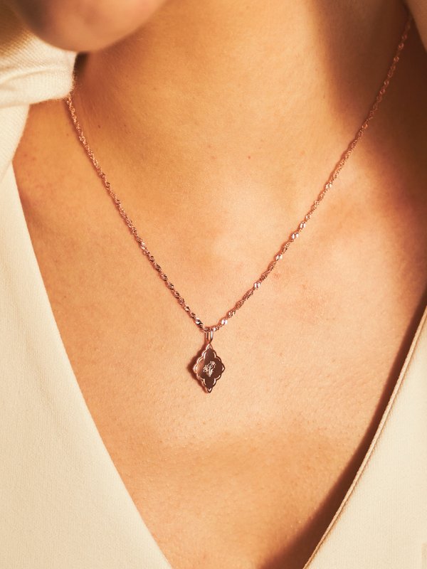 Mystic Pendant in Rose Gold - Birth Flower