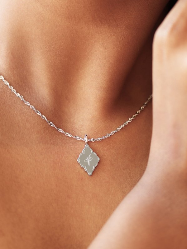 Mystic Necklace in Silver - Birth Flower