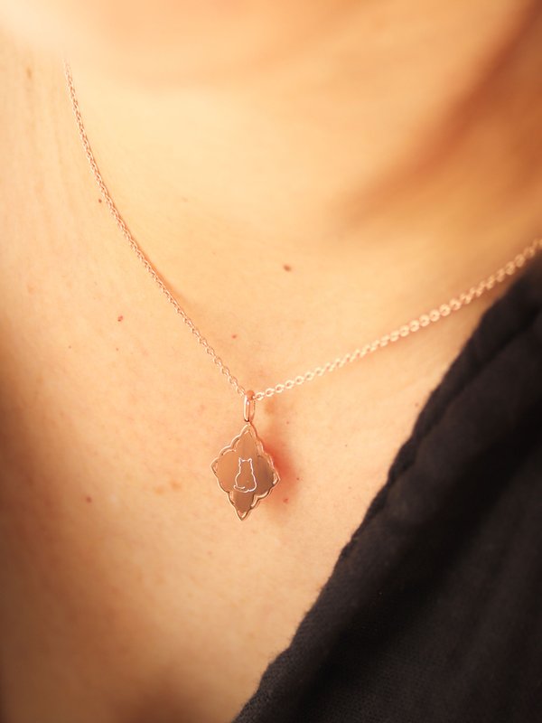 Mystic Pendant in Rose Gold - Cat Illustration