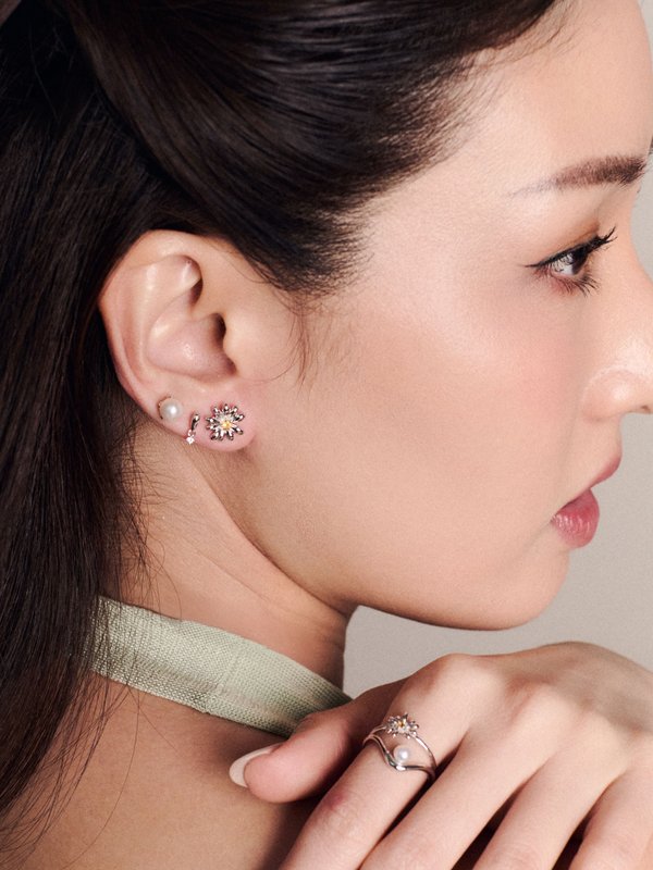 Strange x Curious - Pace Stacking Set - Freshwater Pearl, Citrine & White Topaz in Silver