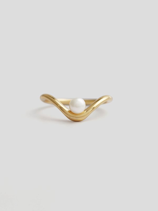 Strange x Curious - Purpose Ring - Freshwater Pearl in Champagne Gold