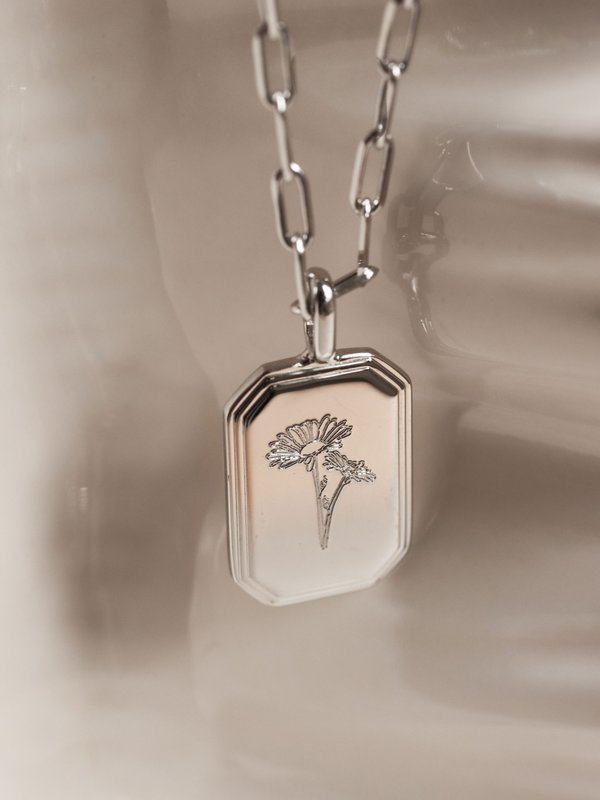 Armory Necklace (Medium) in Silver - Birth Flower