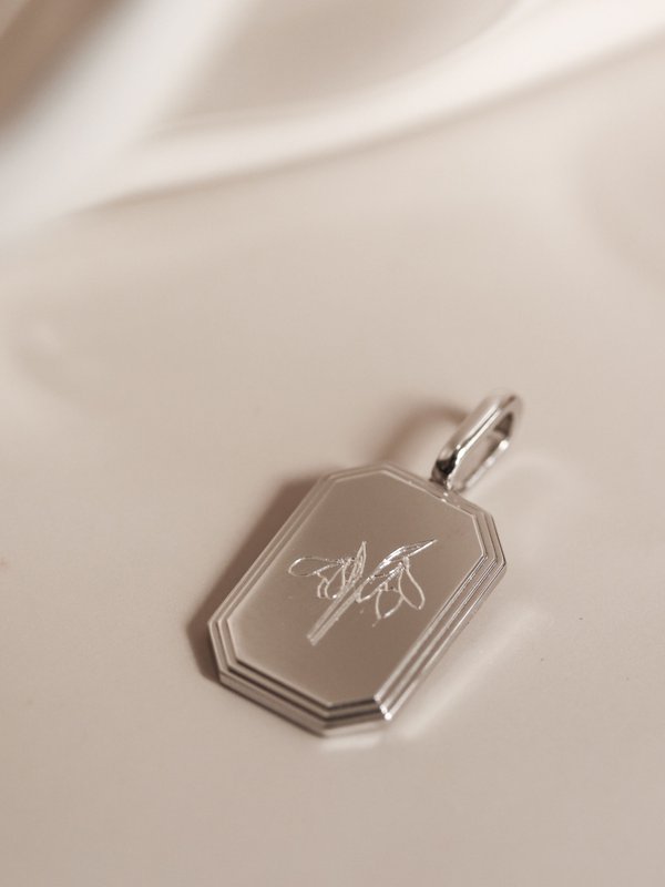 Armory Pendant (Petite) in Silver - Birth Flower