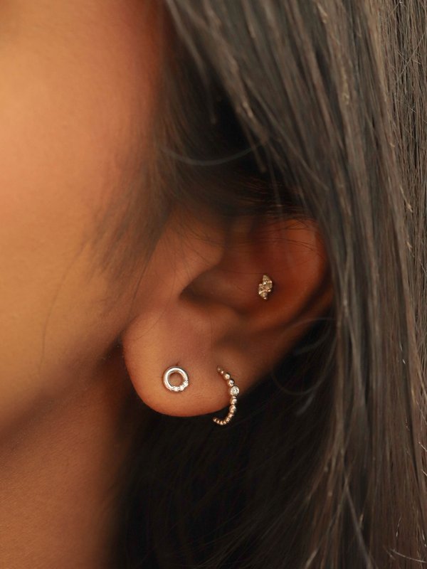 Noa Ear Studs - Diamonds in 14k White Gold