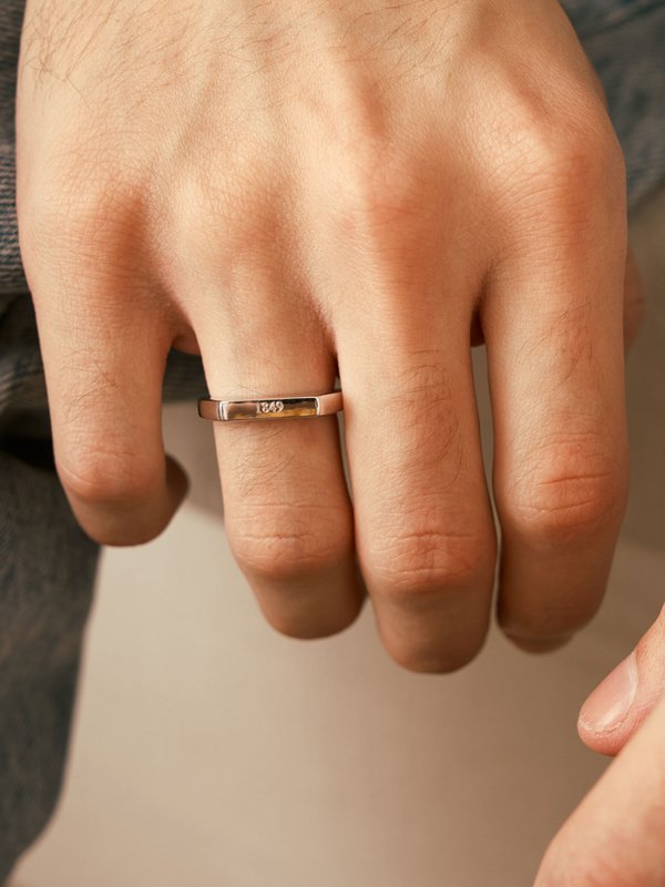 Flat Signet Ring in Silver