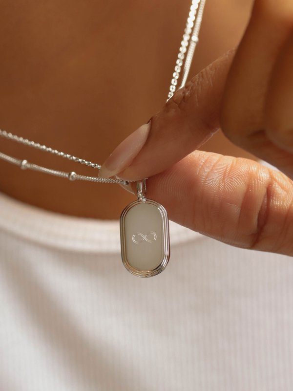 Sire Necklace (Medium) in Silver - Icon Series