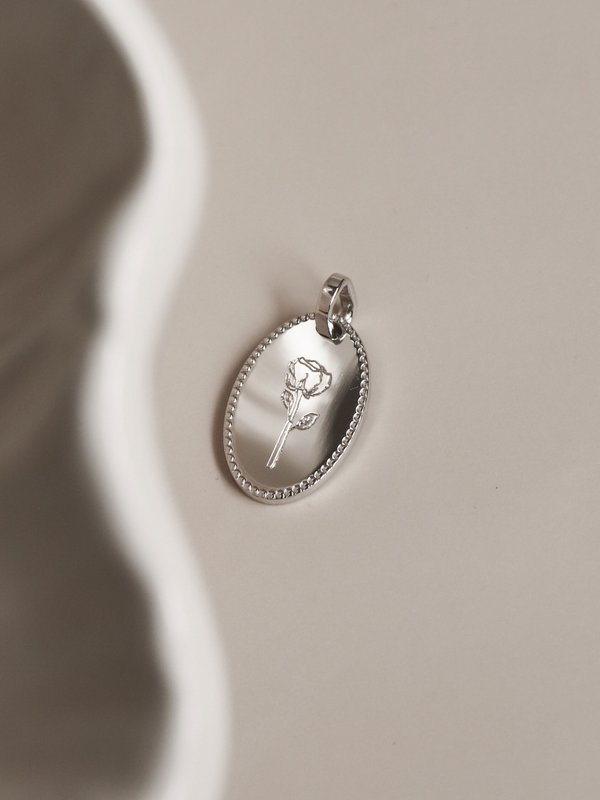 Lexi Pendant in Silver - Birth Flower