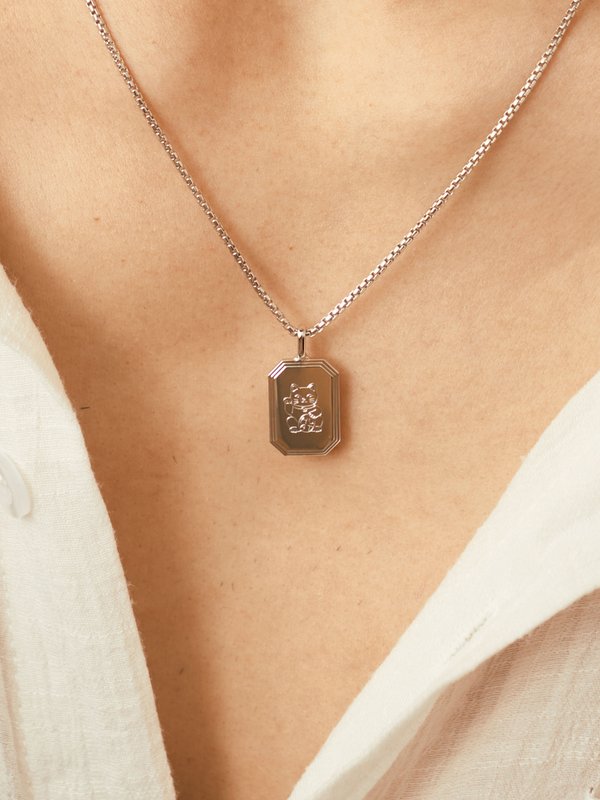 Armory Necklace (Medium) in Silver - Icon Series