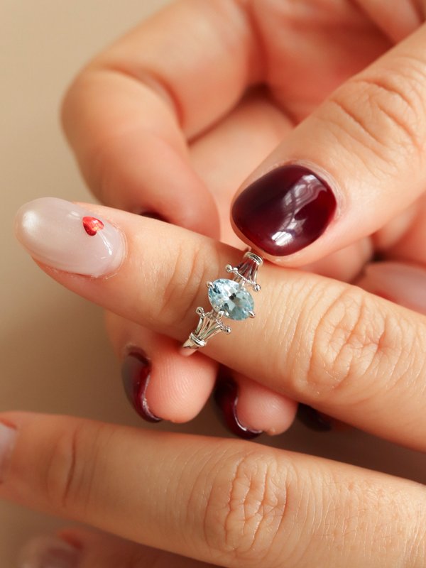 One-of-a-kind The Cathedral Ring - Aquamarine in 18k Solid White Gold 01