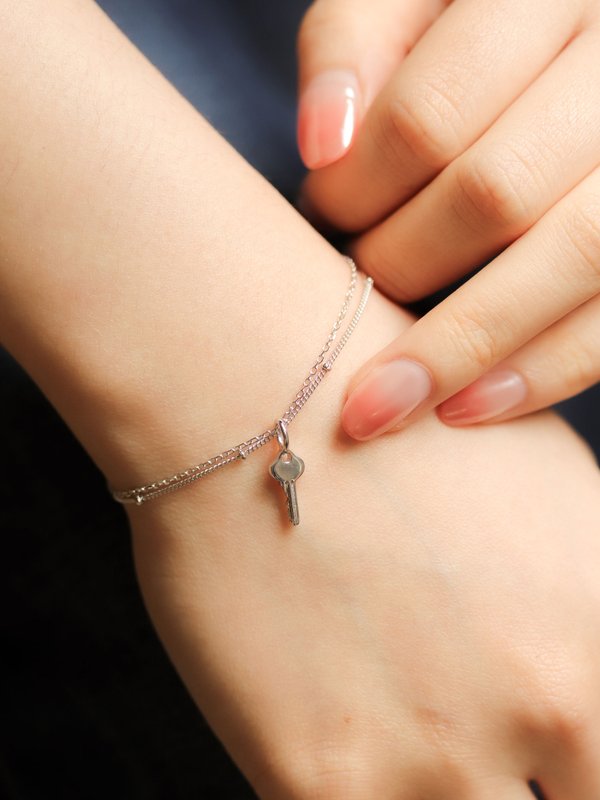 Key Bracelet in Silver