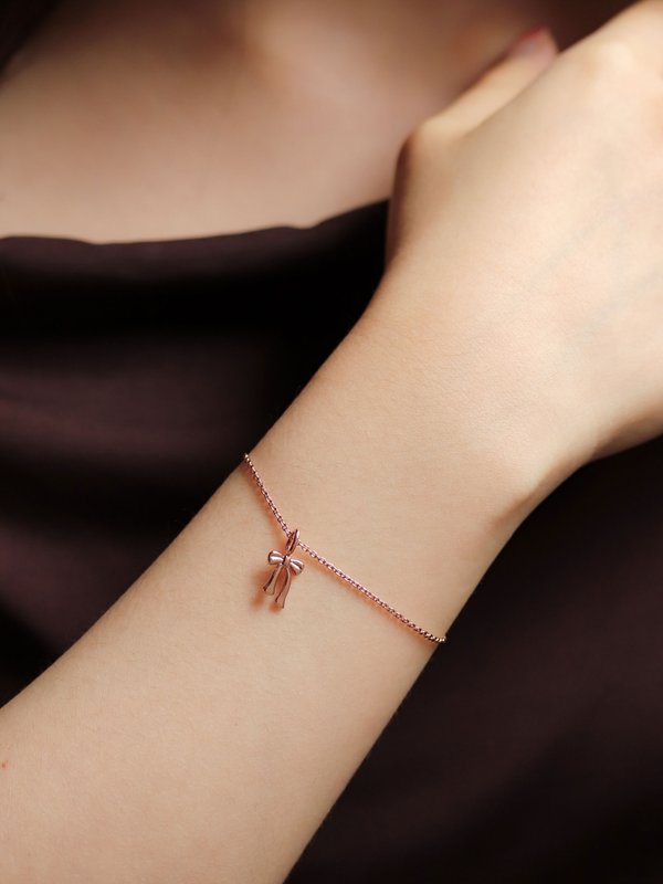 Ribbon Bracelet in Rose Gold