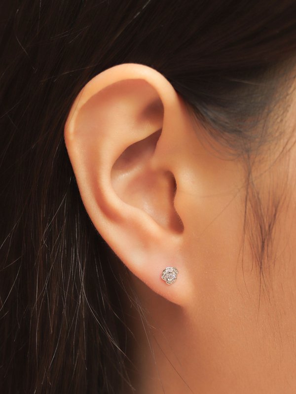 Poppy Ear Studs in Silver