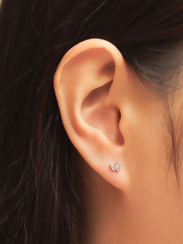 Flora Ear Studs - White Topaz in Silver