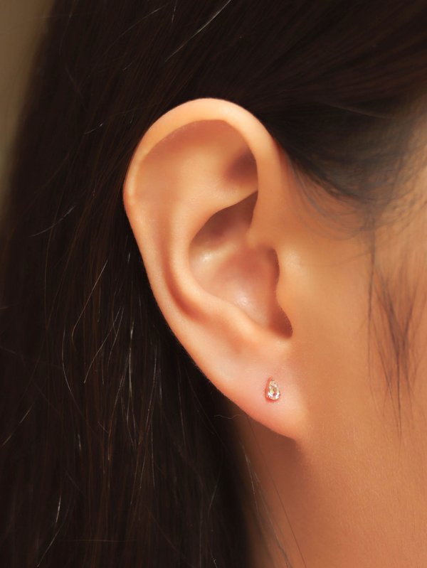 Vesper Ear Studs - White Topaz in Rose Gold