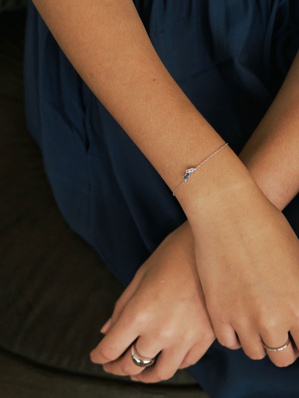 Willow Bracelet - Sky Blue Topaz in Silver