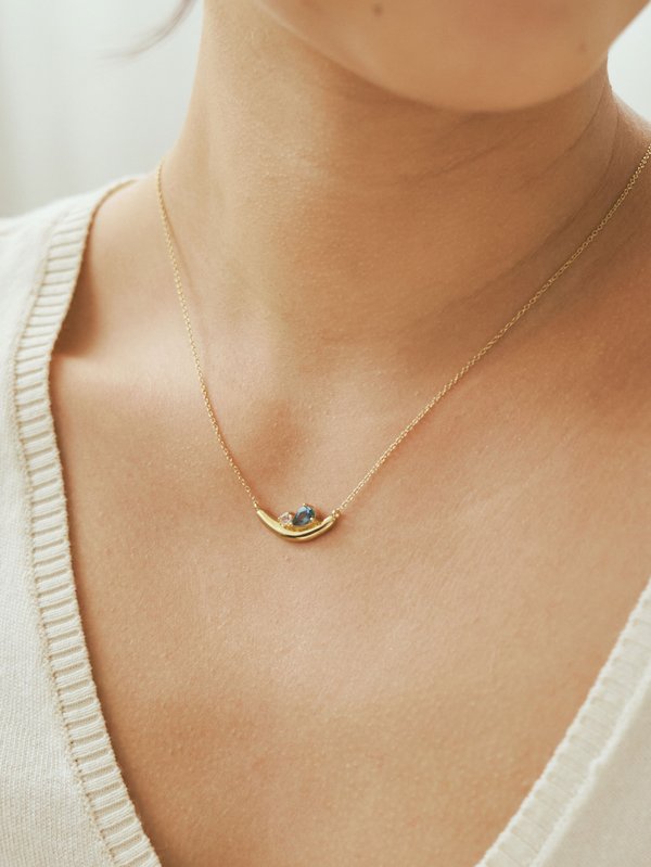 Wisteria Necklace - London Blue Topaz in Champagne Gold