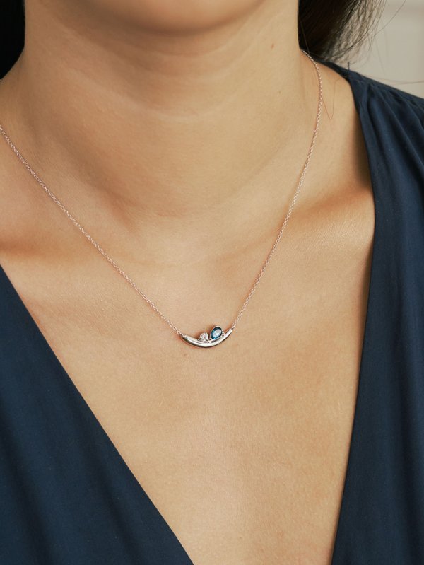 Wisteria Necklace - London Blue Topaz in Silver