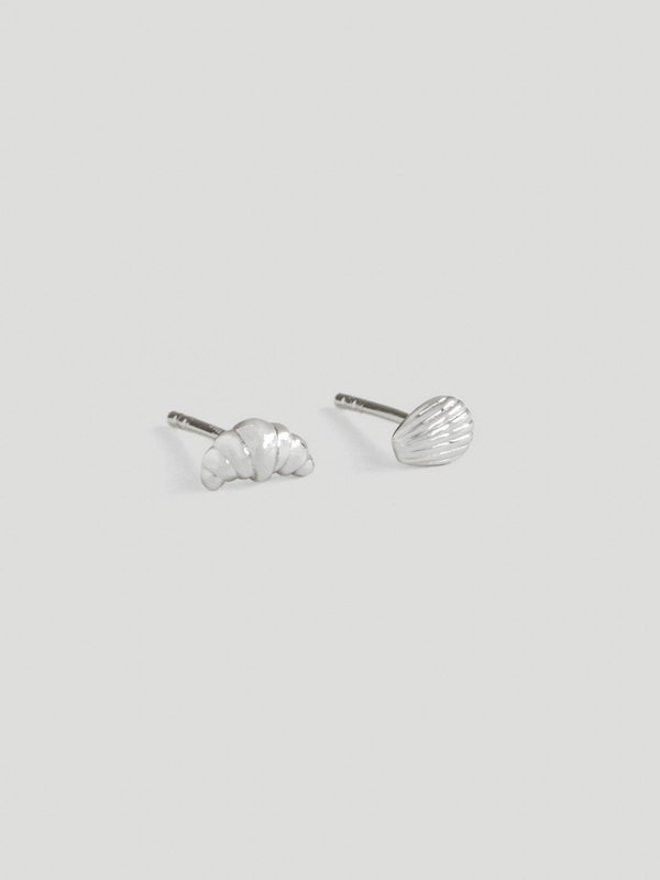 Pastry Ear Studs in Silver