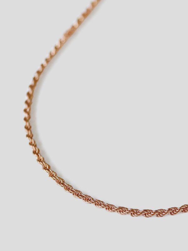Twist Rope Necklace in Rose Gold