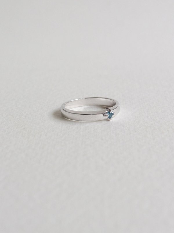 Khloe Ring - London Blue Topaz in Silver