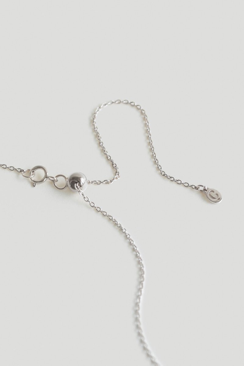 Naya Silver Necklace with Mother of Pearl
