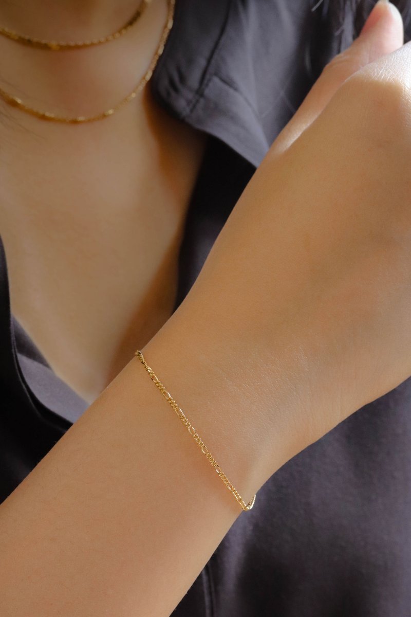 Figaro Gold Bracelet 