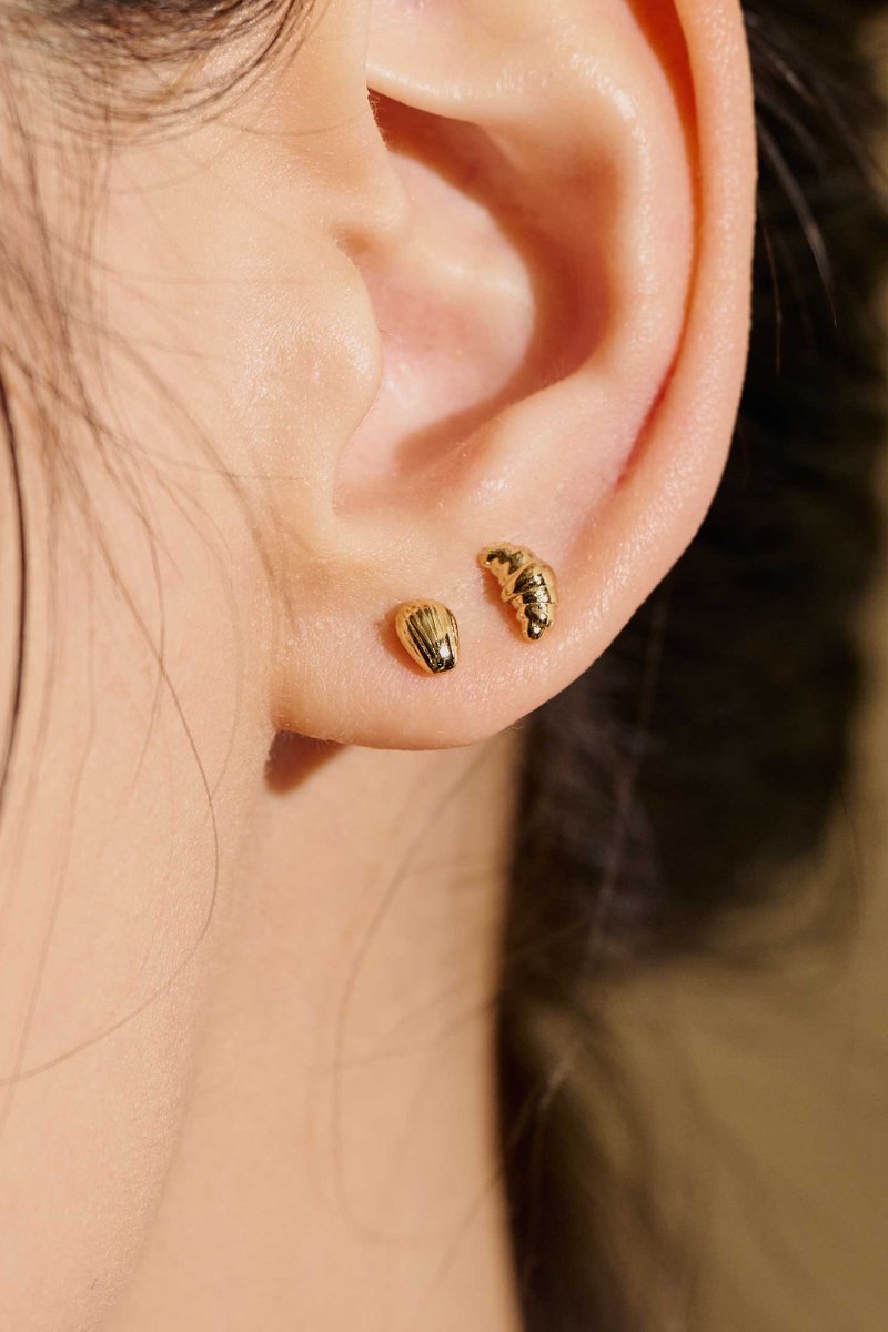 Pastry Rose Gold Ear Studs