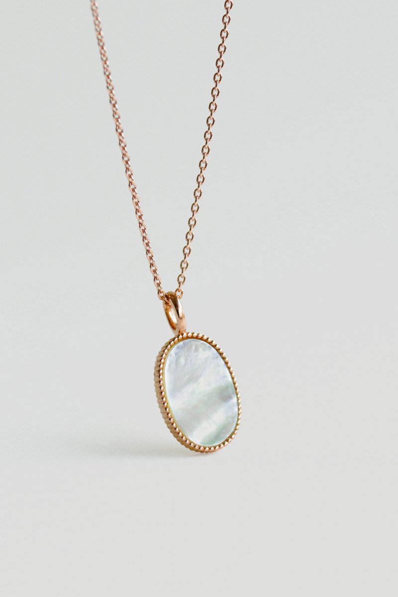 Naya Rose Gold Necklace with Mother of Pearl